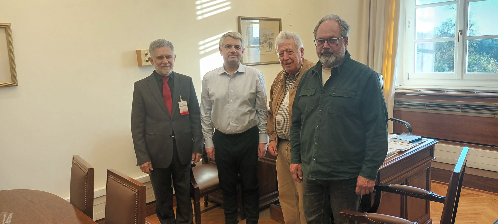 Διαβάστε όσα συζήτησαν μέλη της Παναρκαδικής Ομοσπονδίας με τον Οδυσσέα Κωνσταντινόπουλο