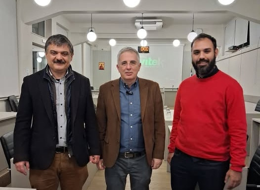 "Σπουδαία πολιτική νίκη για την παράταξή μας"