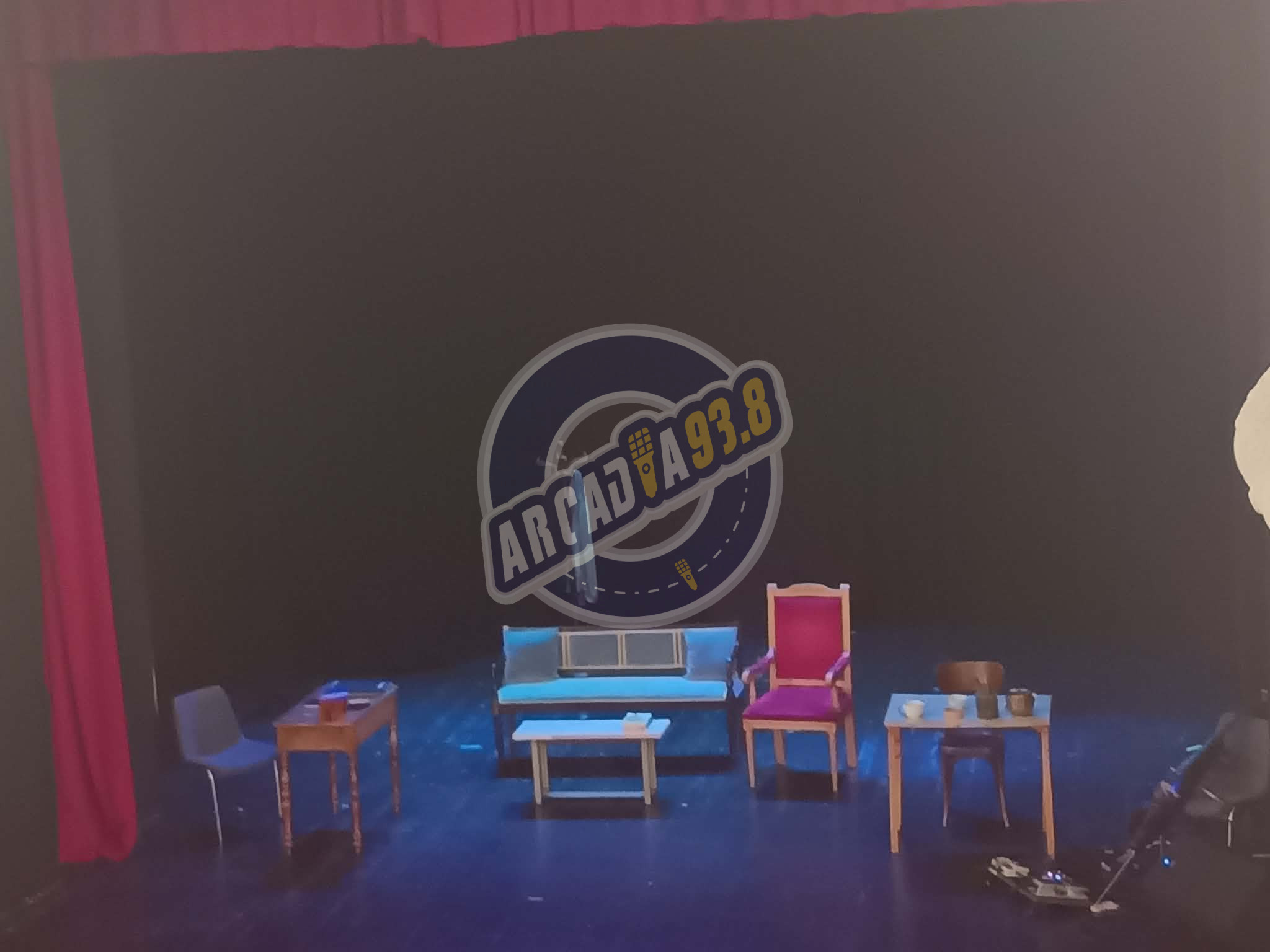 "Άγουρα κεράσια": Η φιλαυτία και η υποκρισία πιάστηκαν.. "αγκαζέ" και χάθηκαν μέσα στη νύχτα...