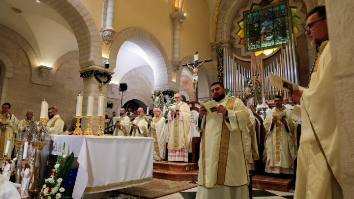 Τα Χριστούγεννα του 2025 ανά τον κόσμο...