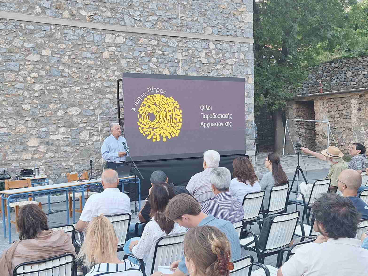Χρ. Λαμπρόπουλος από τα Λαγκάδια: "Στόχος μας να κρατήσουμε ζωντανή την τέχνη της πέτρας"
