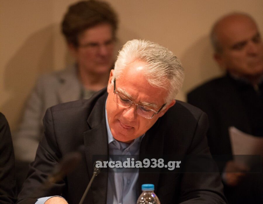 "Η πρόσκληση στα εγκαίνια της πλατείας Μπασιάκου σαν αυτοτρολάρισμα του κ. Τζιούμη μου κάνει"