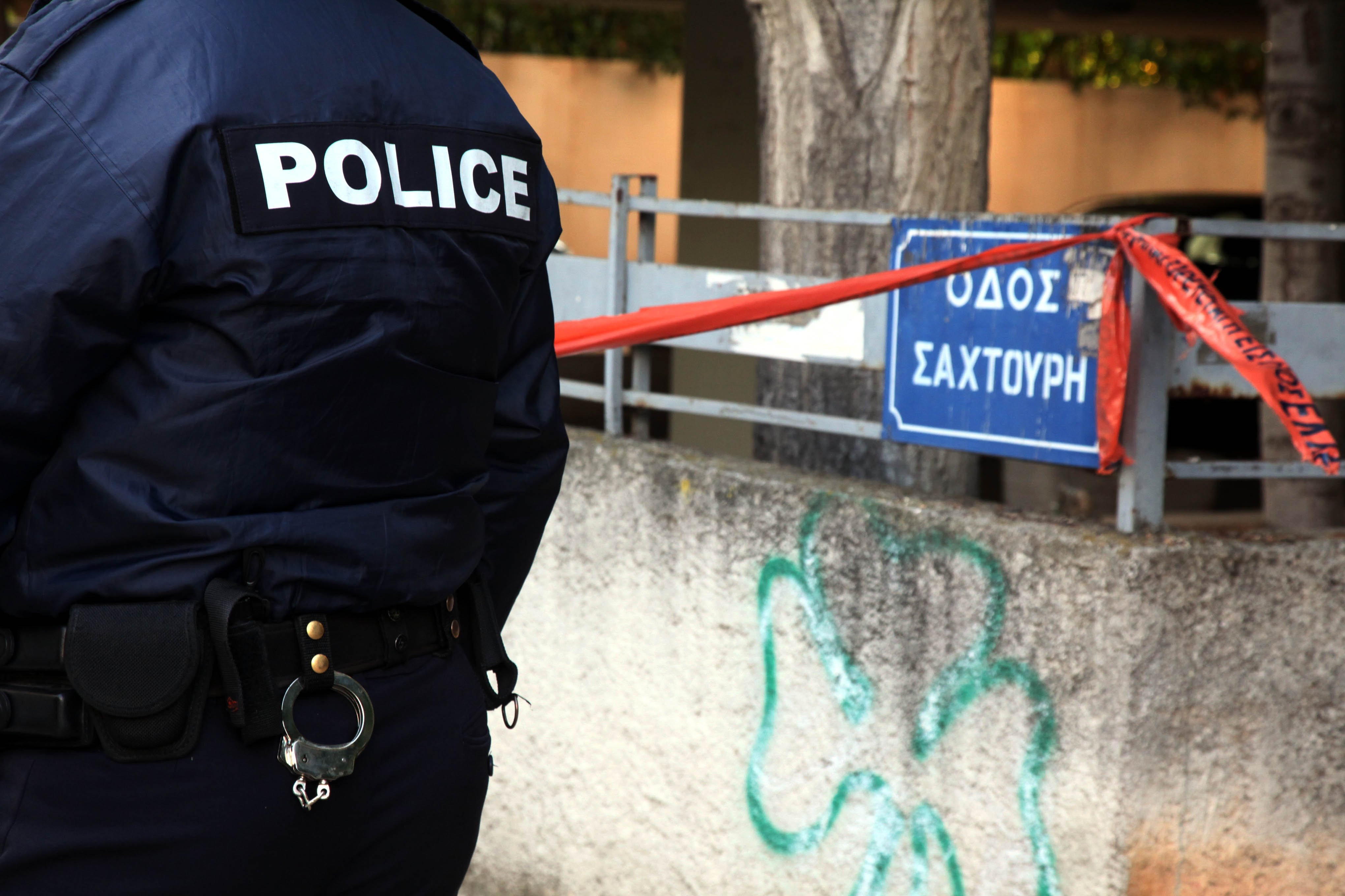 Χειροπέδες σε 29χρονο μετά από έλεγχο στη Ν.Ε.Ο. Αθηνών-Πατρών