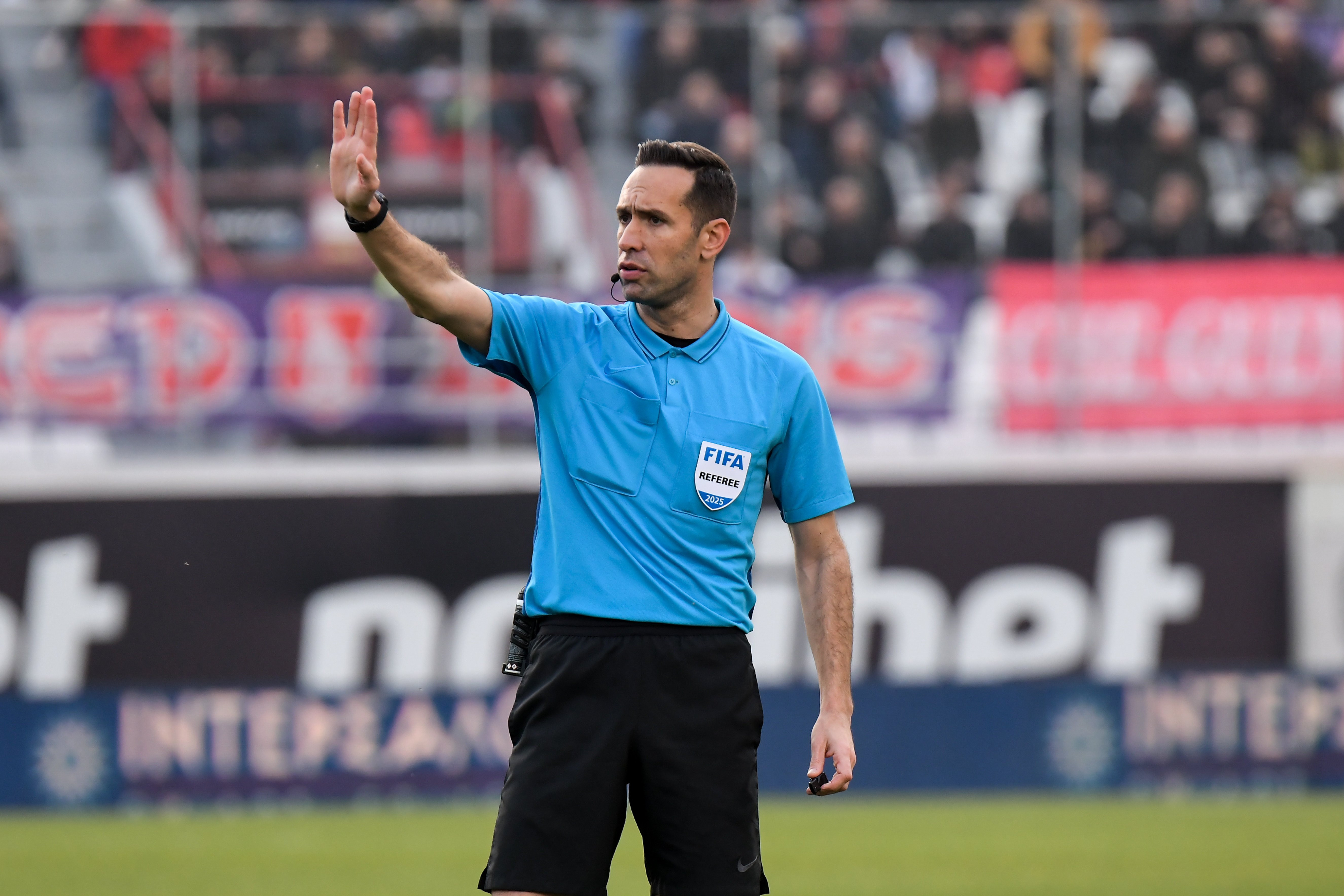 Ο Παπαπέτρου σφυρίζει το Ατρόμητος - ASTERAS AKTOR