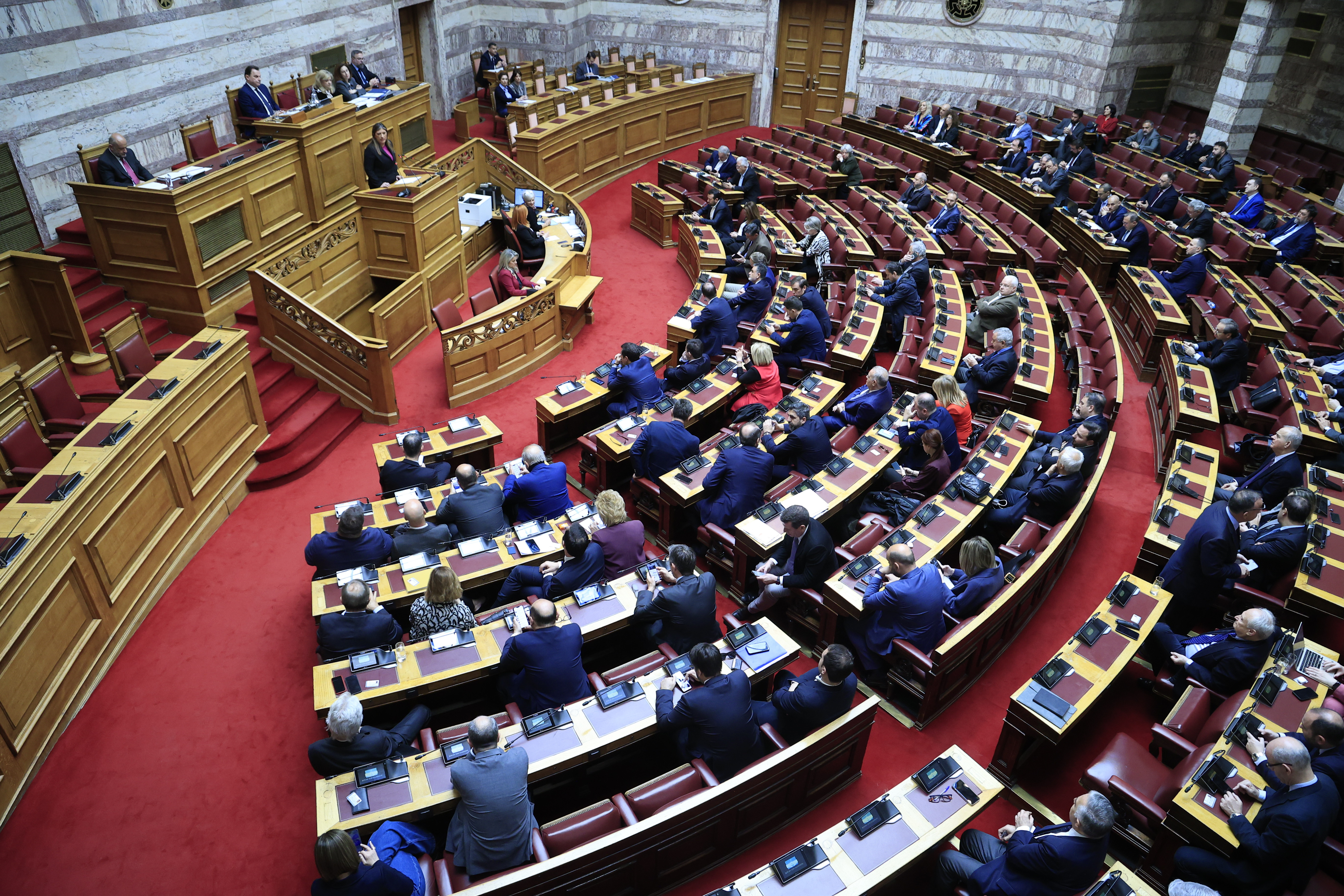 Νόμος του κράτους το νομοσχέδιο για την προστασία των ανηλίκων από προϊόντα καπνού και αλκοόλ