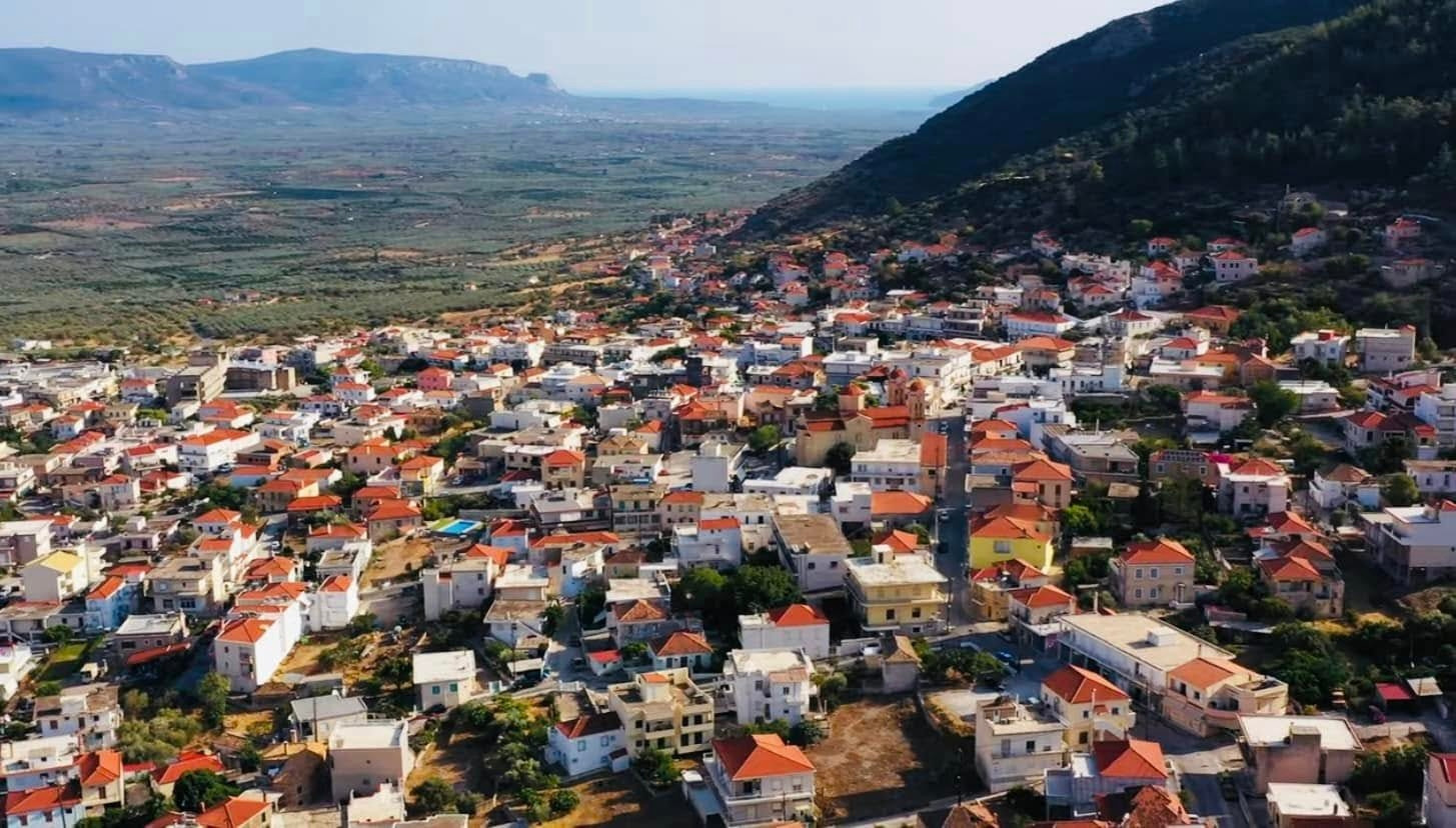 Η Περιφέρεια Πελοποννήσου κατασκευάζει νέο παιδικό σταθμό στους Μολάους