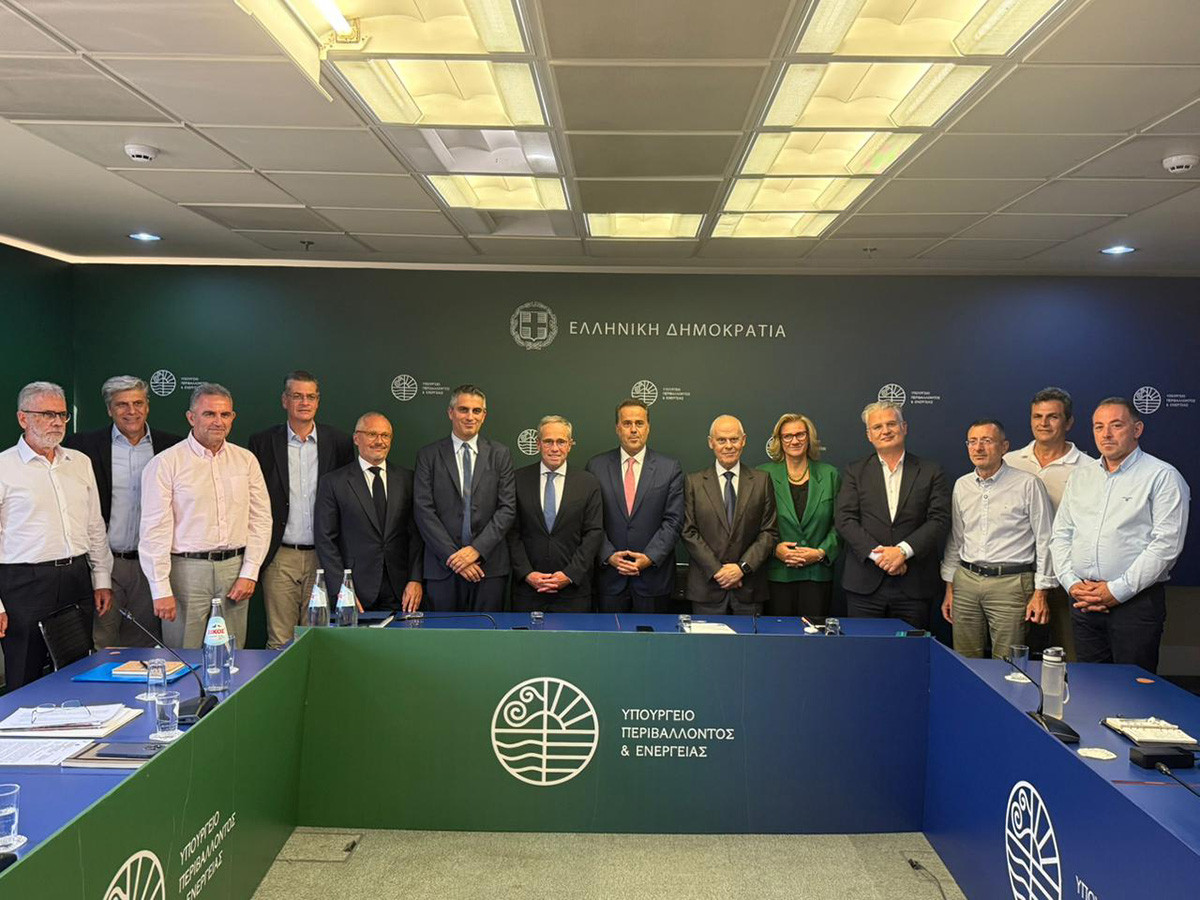 Ξεκινούν άμεσα τα πρώτα αντιδιαβρωτικά και αντιπλημμυρικά έργα στον πυρόπληκτο Φενεό