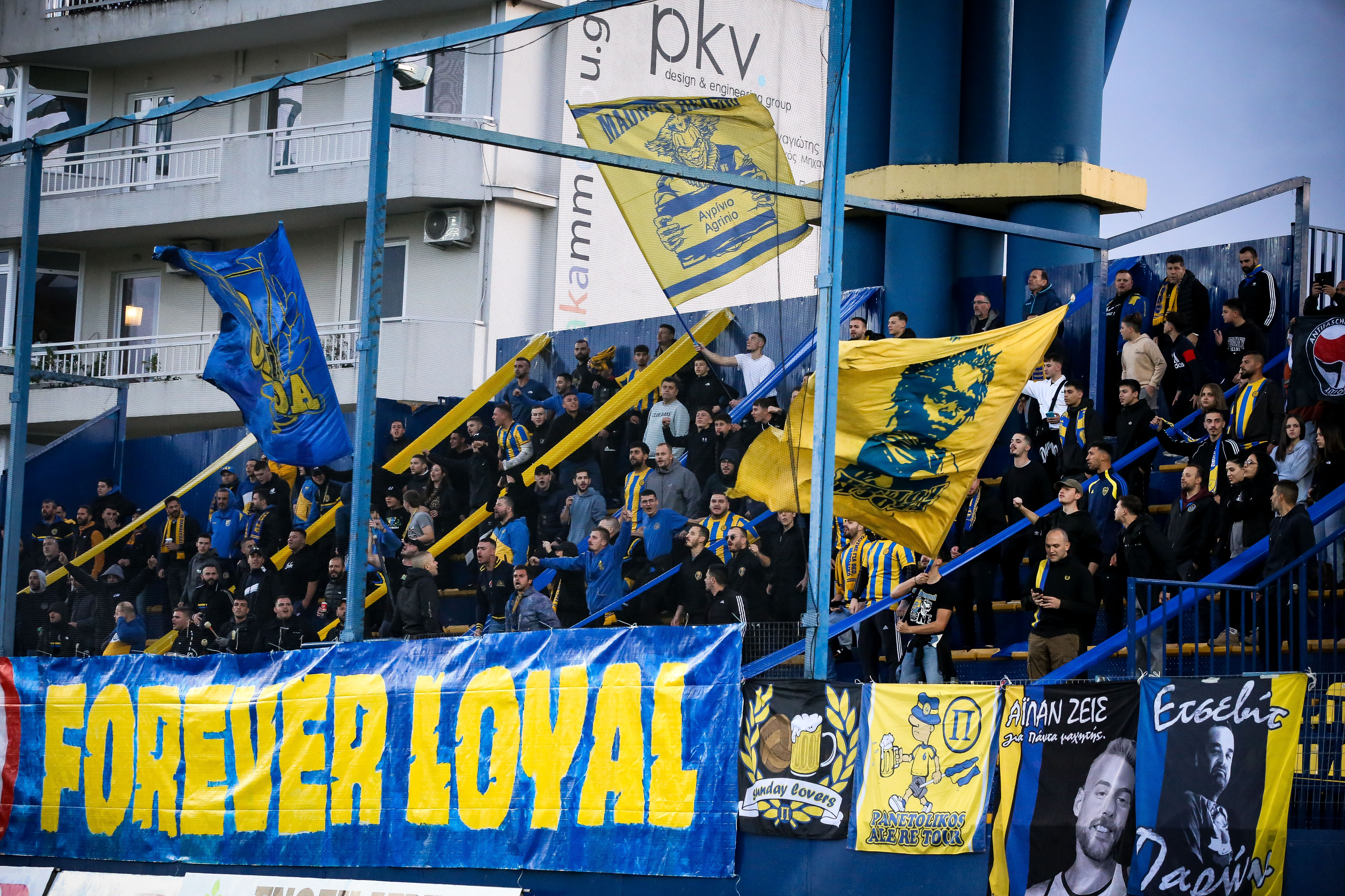 Με τον κόσμο του στο "Κολοκοτρώνης" ο Παναιτωλικός