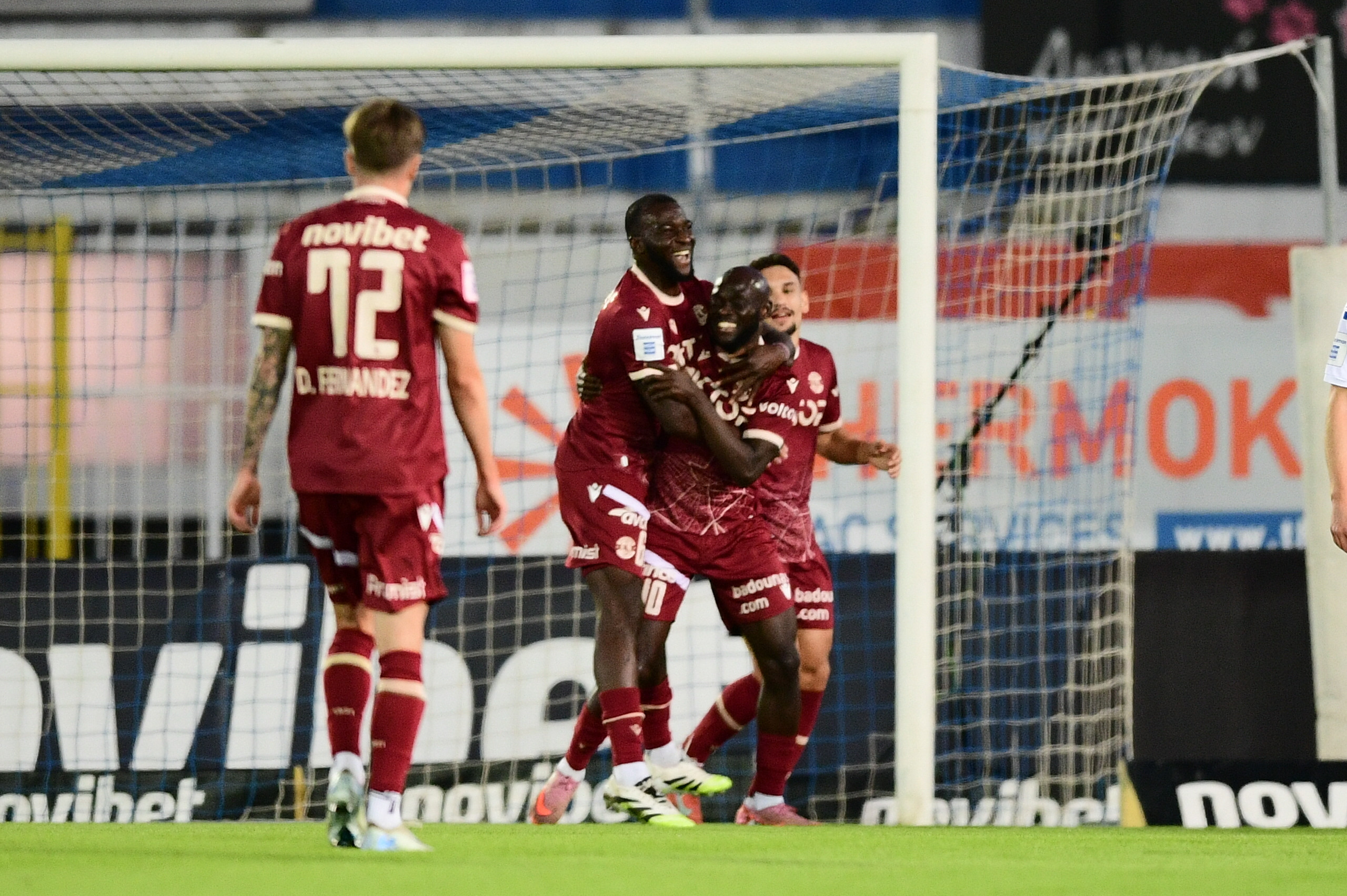 Εσπασε την "κατάρα" και πανηγύρισε το πρώτο του διπλό φέτος!