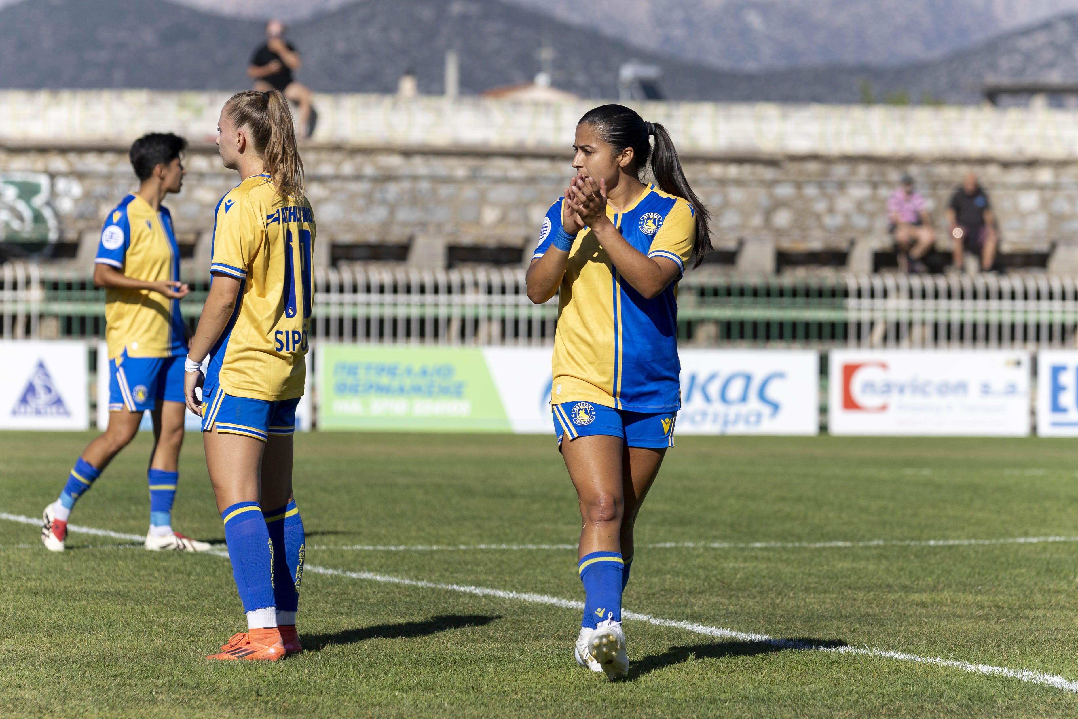 ΟΦΗ - ΑΣΤΕΡΑΣ 1-1:  Γλίτωσε την ήττα με το «μαγικό» της Μπατσέλι