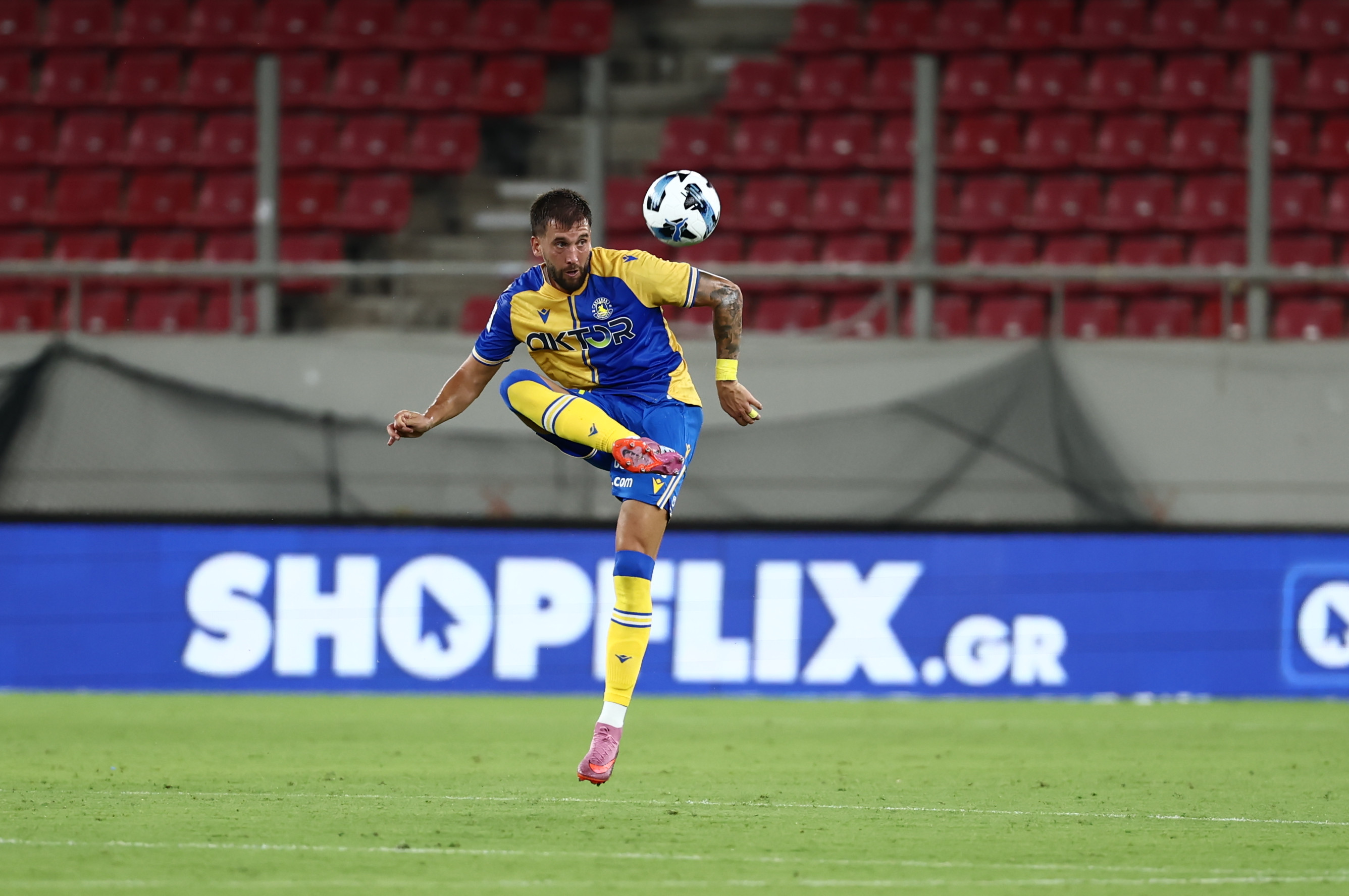 Βασικός ο Σίπτσιτς στη νίκη του Μαυροβουνίου, αυτά έκανε στο παιχνίδι